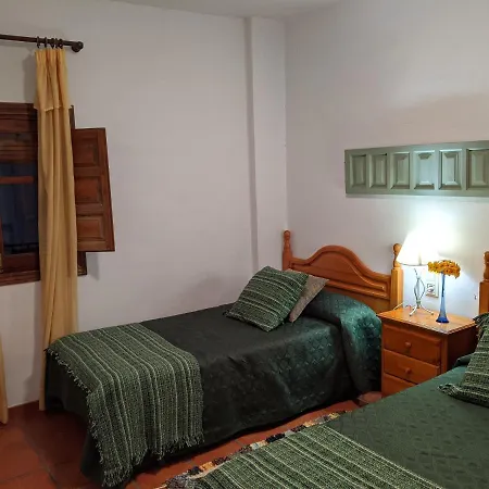 Alojamiento La Buganvilla 2 Capileira